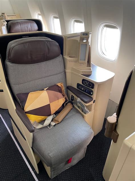 Updated: Etihad 777 Business Class is better than expected.